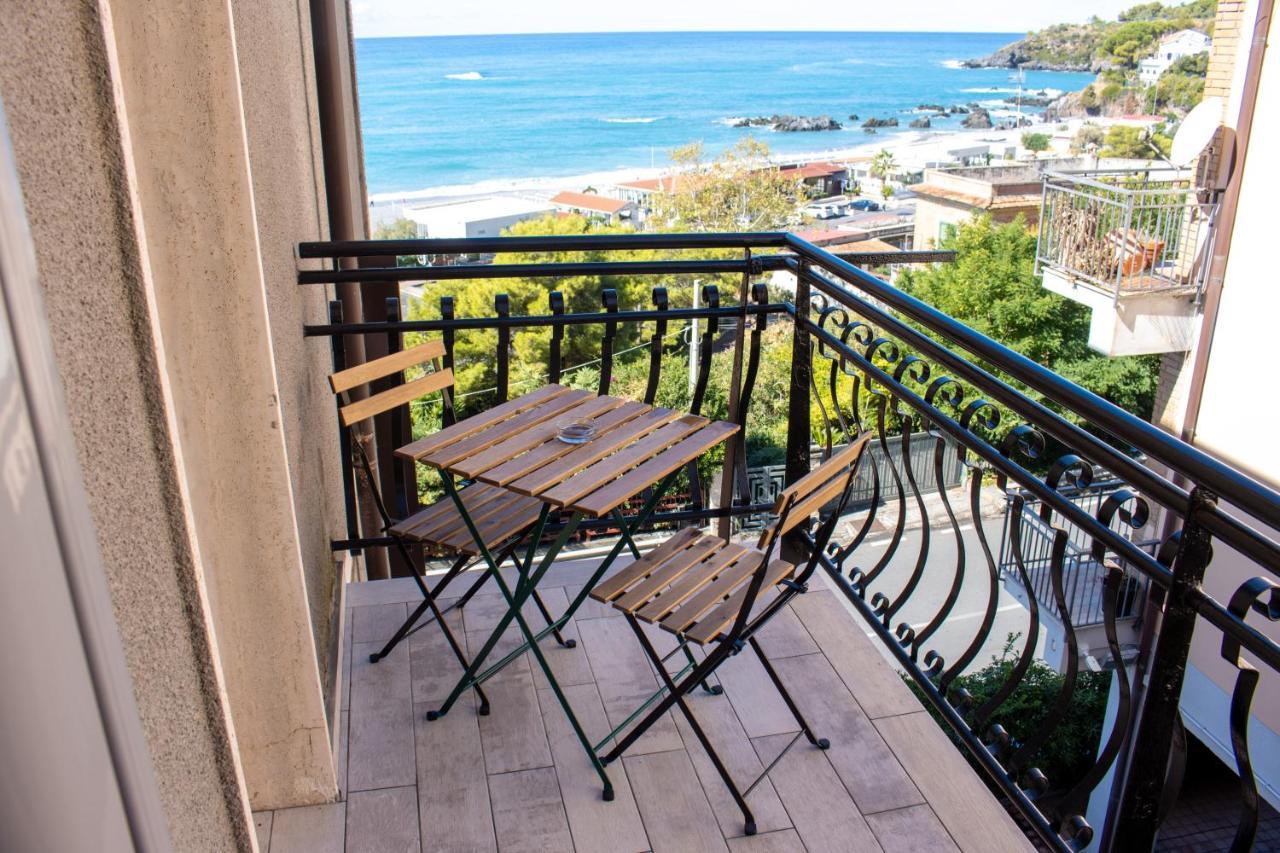 1531 Jackson B&B Scalea Exterior foto